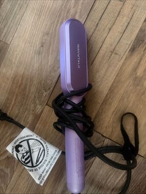 WAVY/TALK Purple Hair Straightener - Compact Styling Iron